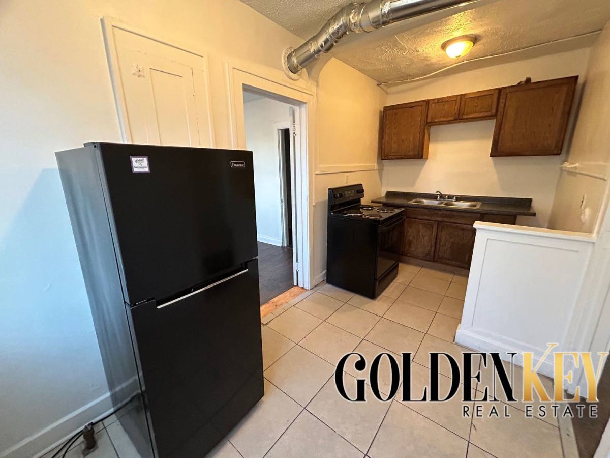 Apartment for rent at 3737 Scovel Place, Detroit, MI 48208