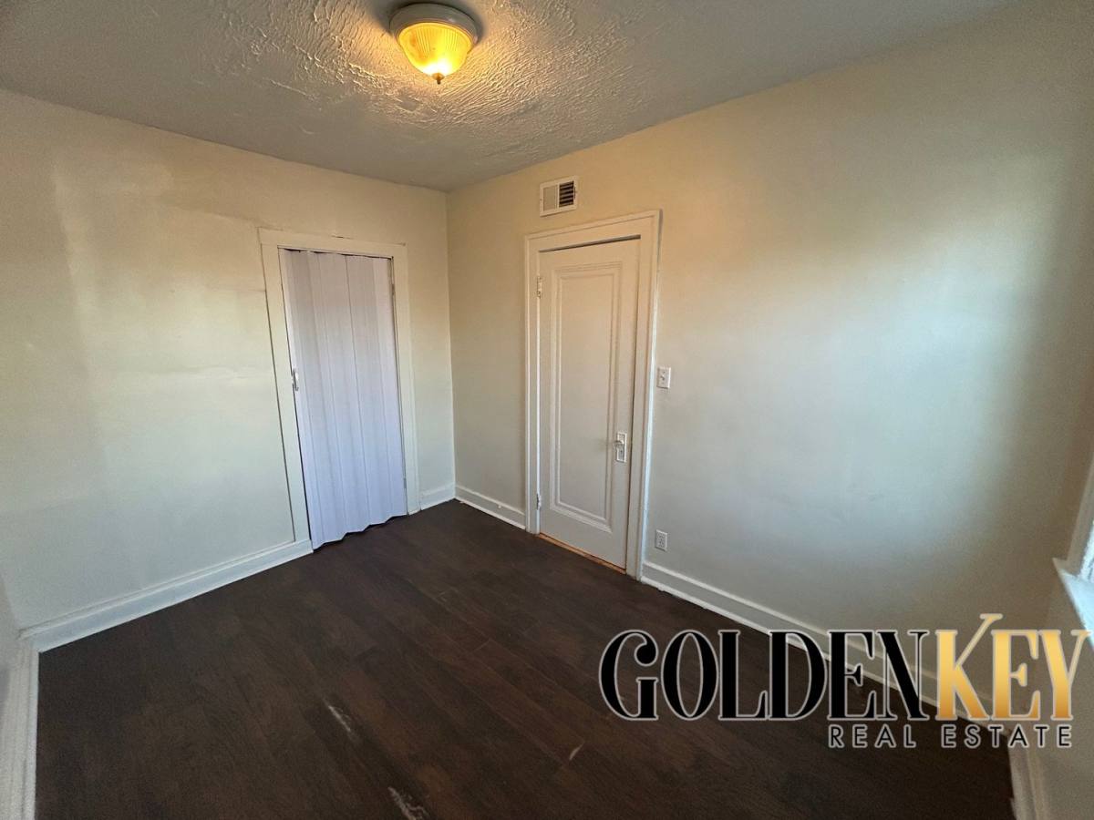Apartment for rent at 3737 Scovel Place, Detroit, MI 48208
