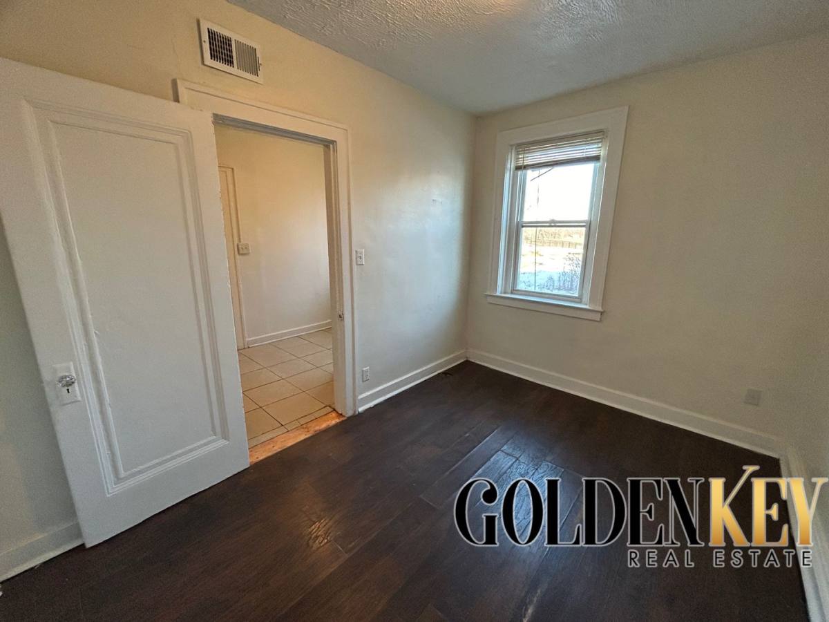 Apartment for rent at 3737 Scovel Place, Detroit, MI 48208