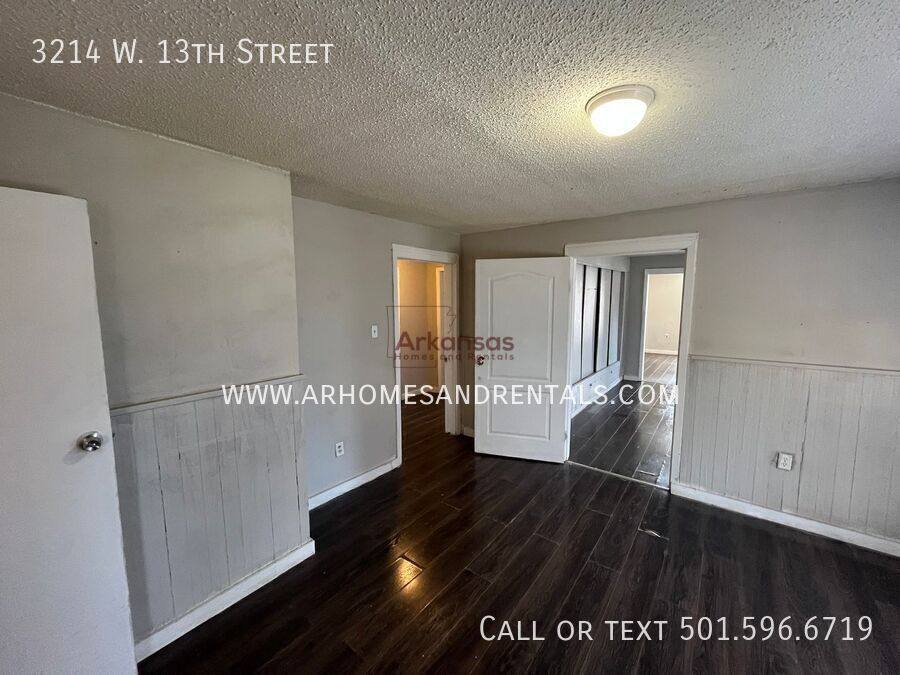 House for rent at 3214 W 13th St, Little Rock, AR 72204