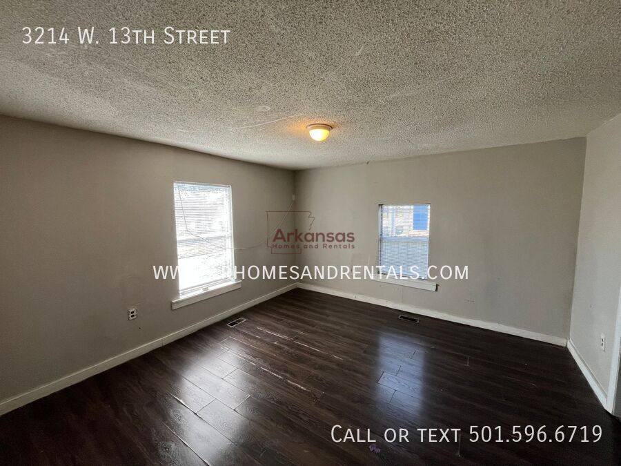 House for rent at 3214 W 13th St, Little Rock, AR 72204