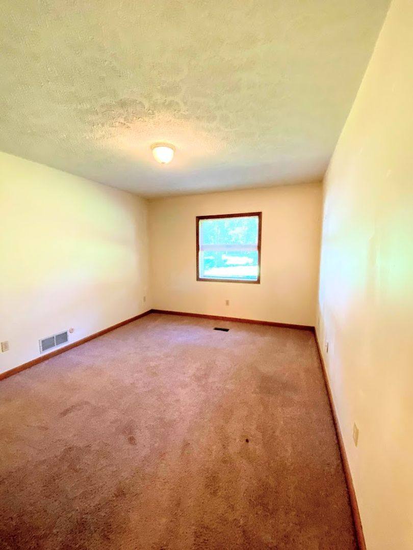House for rent at 203 E 14th St, Bloomington, IN 47408