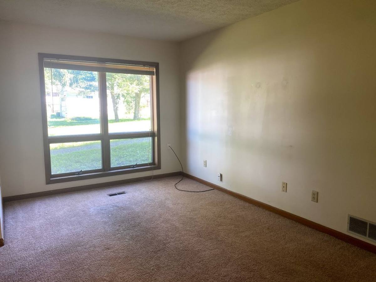 House for rent at 203 E 14th St, Bloomington, IN 47408