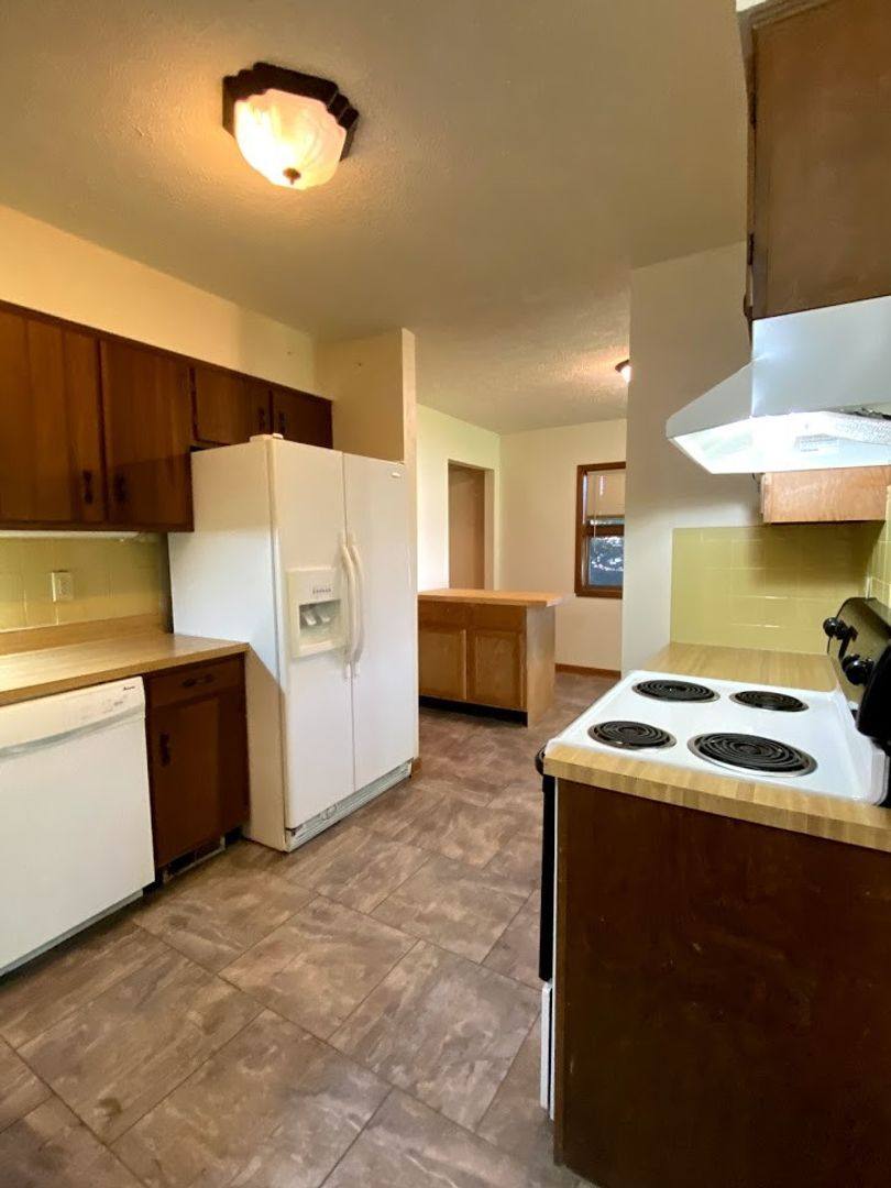 House for rent at 203 E 14th St, Bloomington, IN 47408