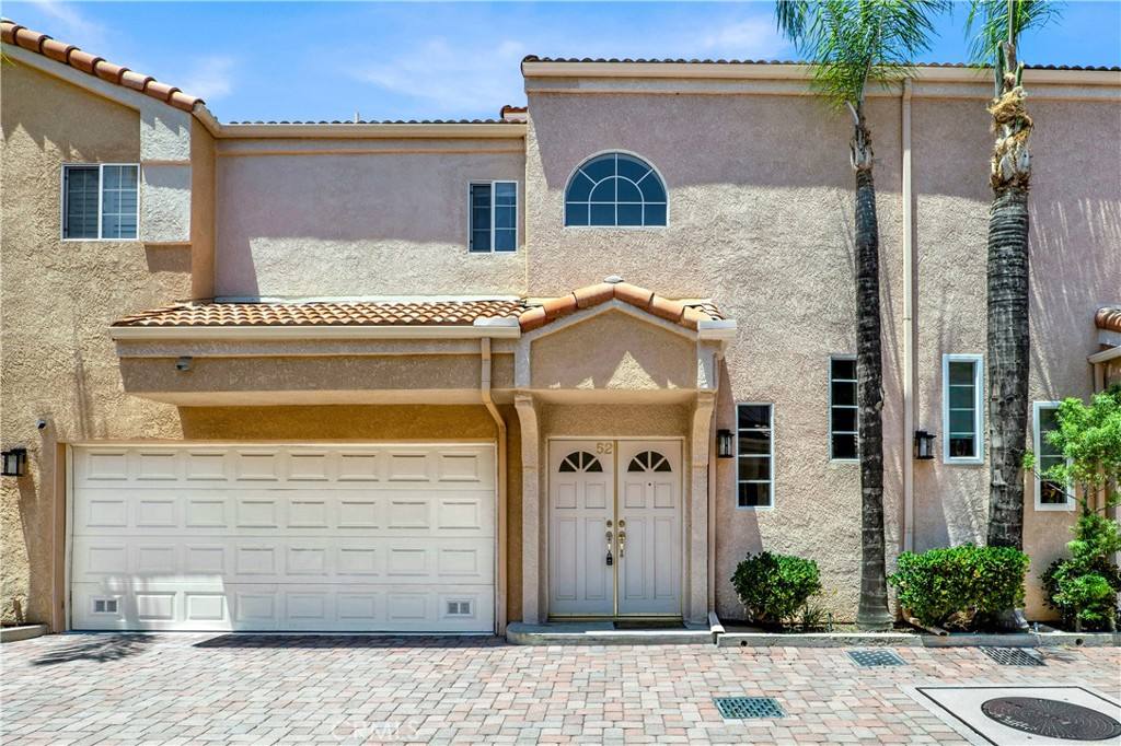 Townhouse for rent at 5200 White Oak Ave #52, Encino, CA 91316