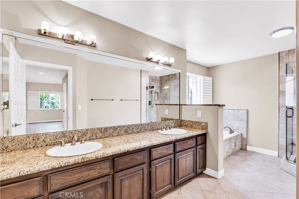 Townhouse for rent at 5200 White Oak Ave #52, Encino, CA 91316
