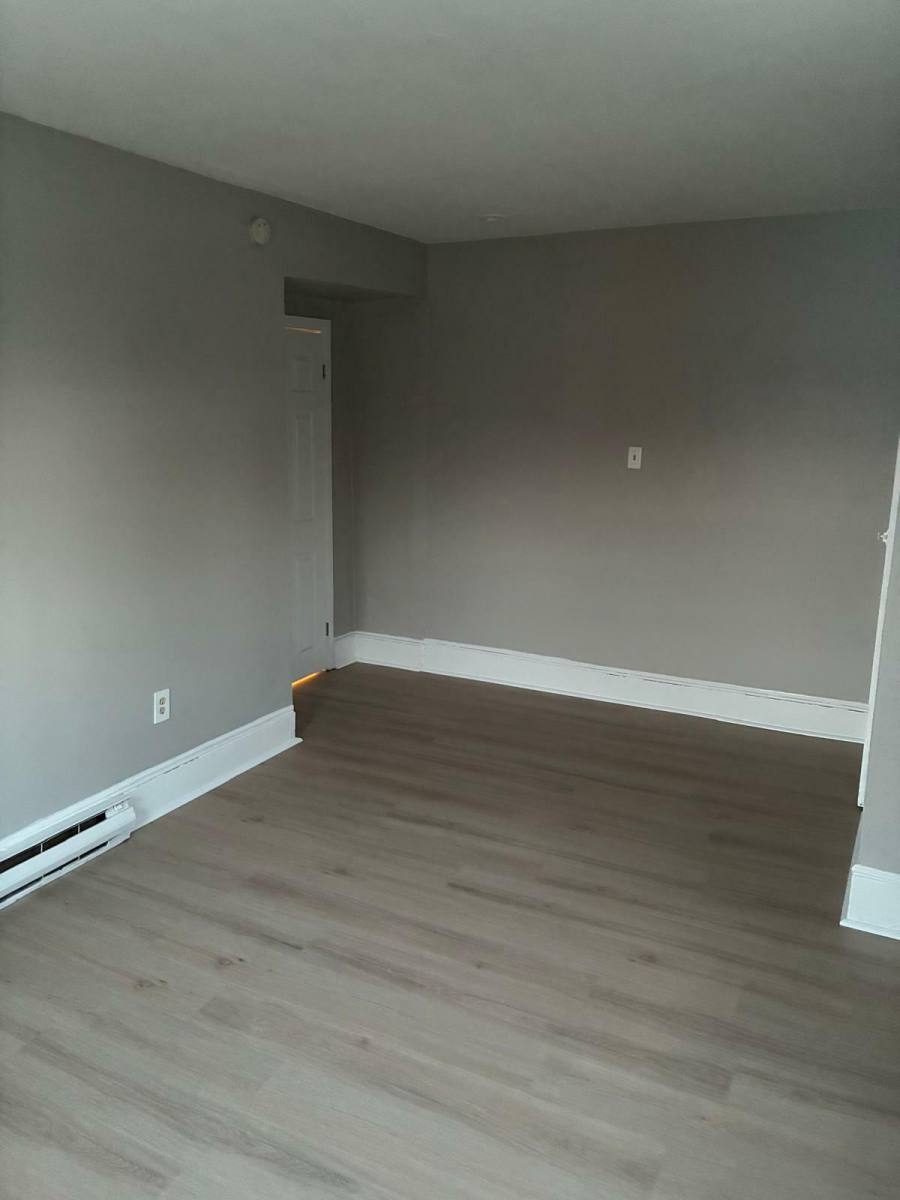 Apartment for rent at 18-20 Pine St #20B, Mount Holly, NJ 08060
