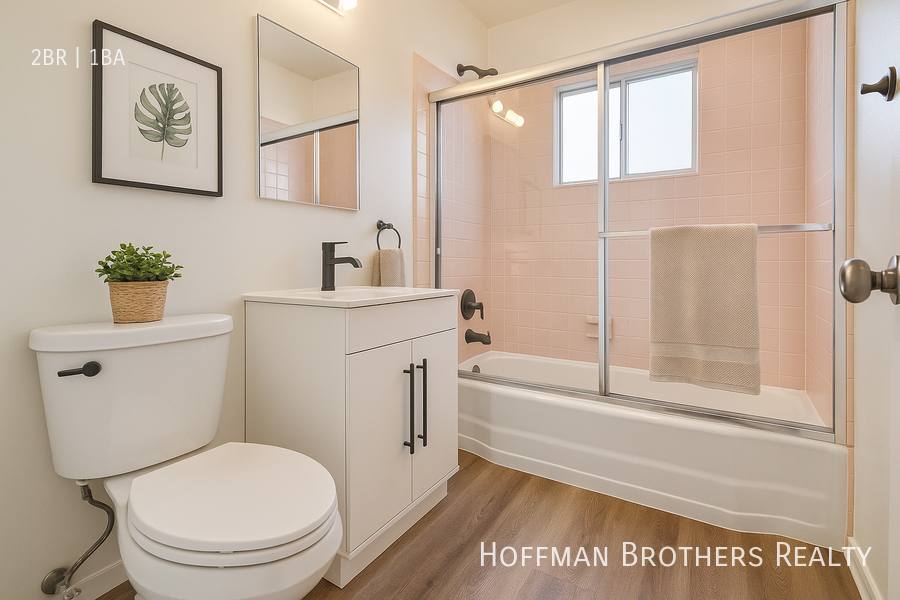 Apartment for rent at 1507 3rd Ave #3, Los Angeles, CA 90019