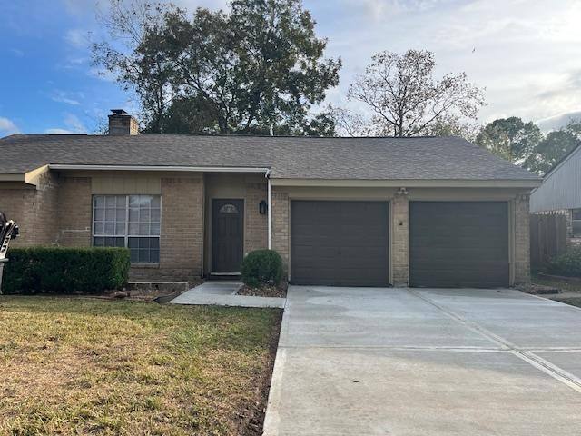 Apartment for rent at 15814 Havenhurst Dr, Houston, TX 77059