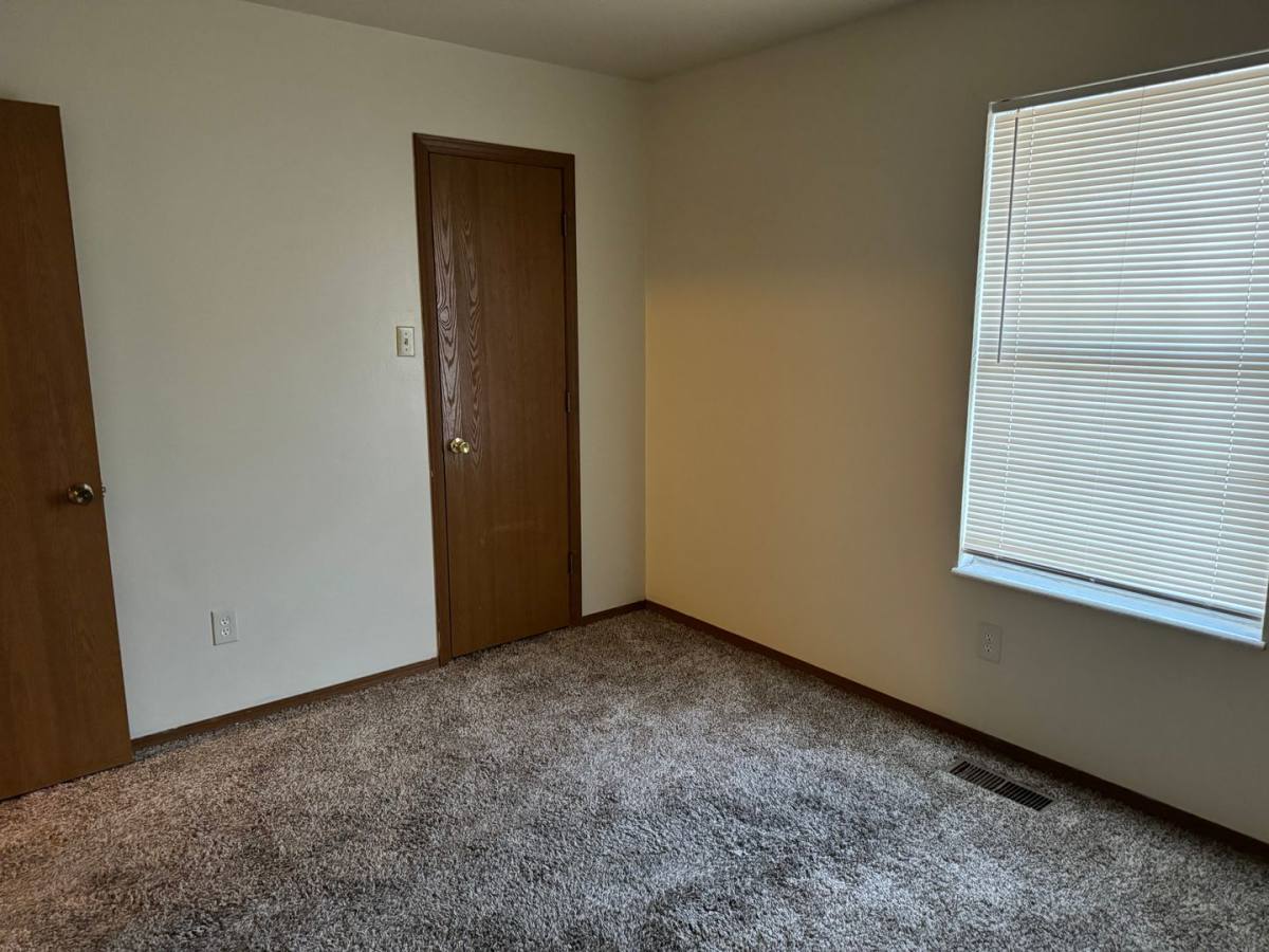 Apartment for rent at 1210 W Main St, Festus, MO 63028