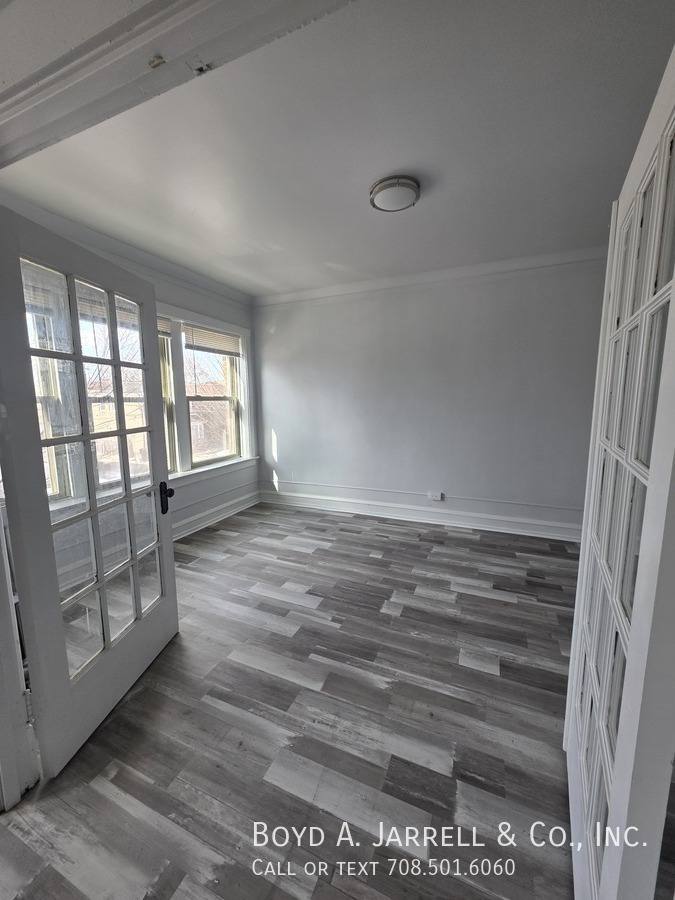 Apartment for rent at 10855 S Vernon Ave #109 55-2W, Chicago, IL 60628