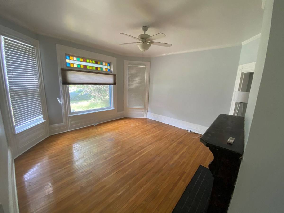 Apartment for rent at 103 W 2nd Ave, Columbus, OH 43201