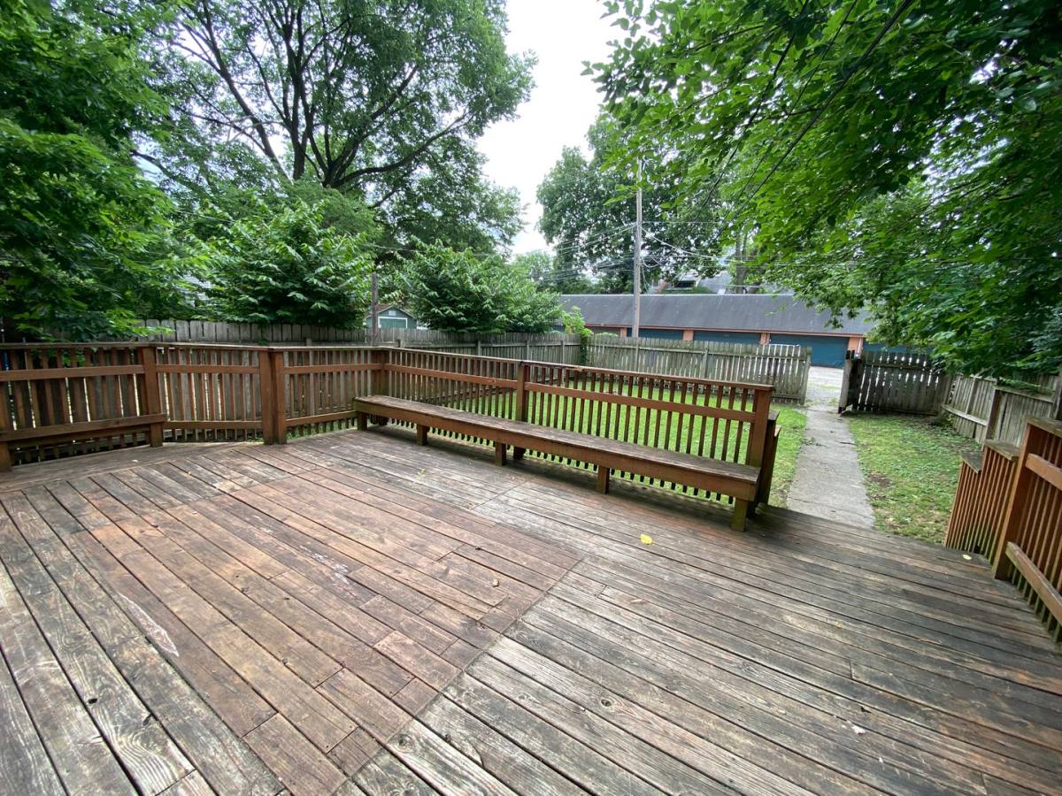 Apartment for rent at 103 W 2nd Ave, Columbus, OH 43201