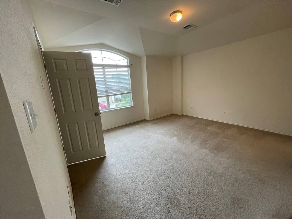 Apartment for rent at 1700 Kemah Dr, Austin, TX 78748