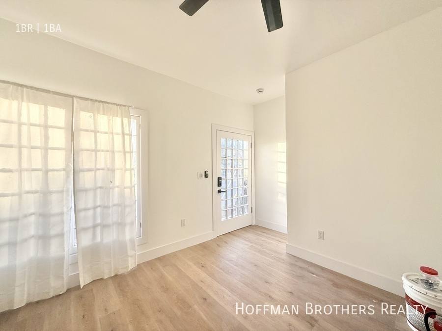 Apartment for rent at 1182 1 2 N Edgemont St, Los Angeles, CA 90029