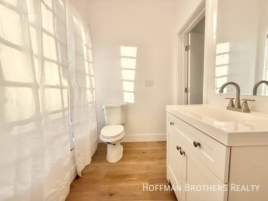 Apartment for rent at 1182 1 2 N Edgemont St, Los Angeles, CA 90029