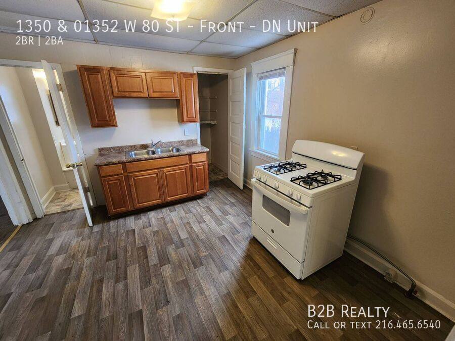 Apartment for rent at 1350 & 01352 W 80 St #DN, Cleveland, OH 44102