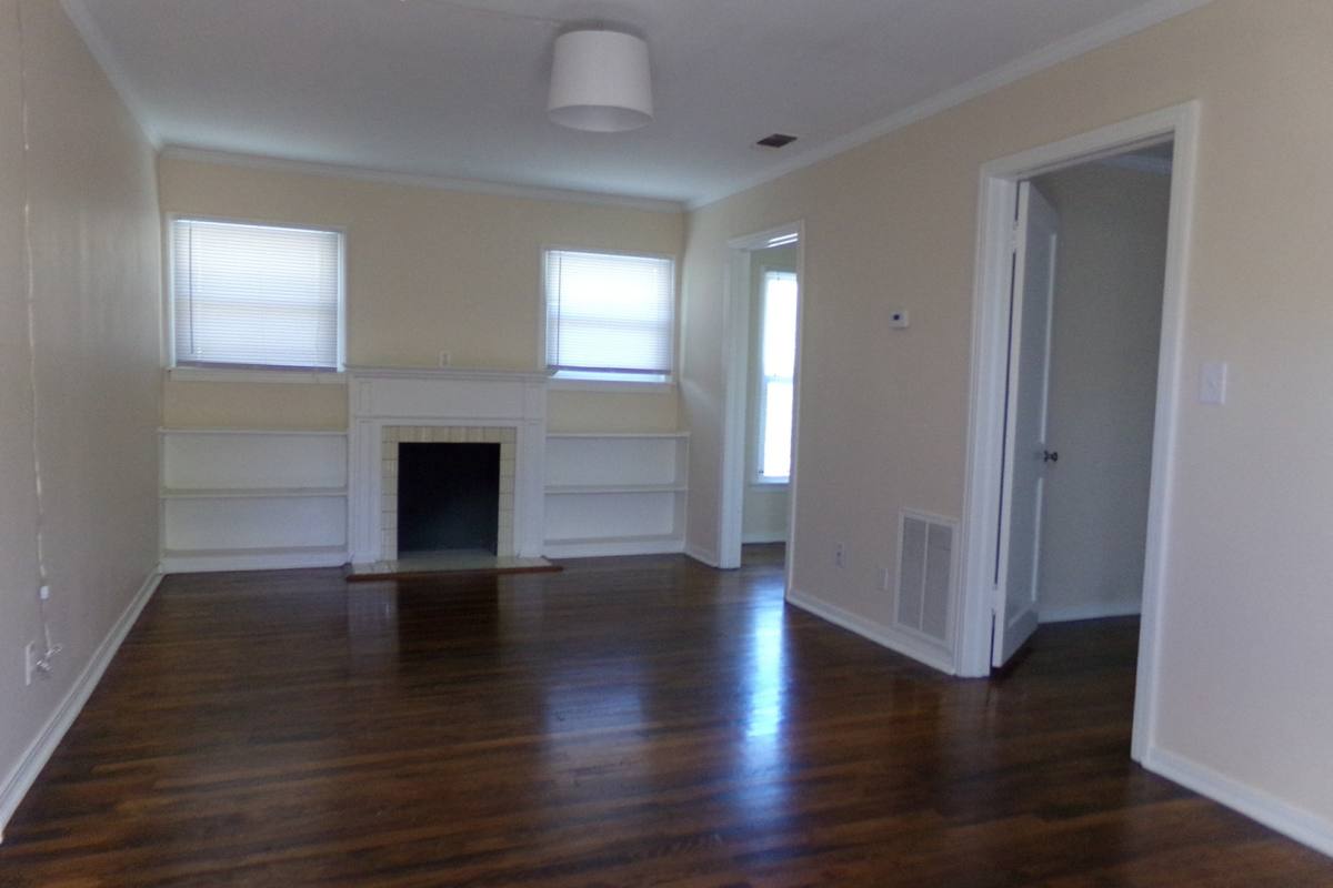 Apartment for rent at 2007 Tremont Ave, Fort Worth, TX 76107