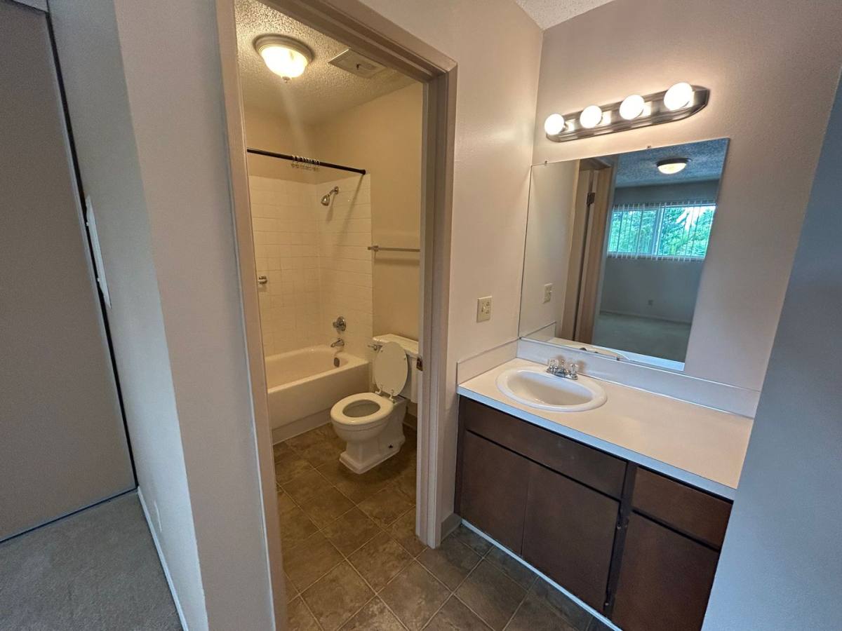 Apartment for rent at 6110 NE Prescott St, Portland, OR 97218