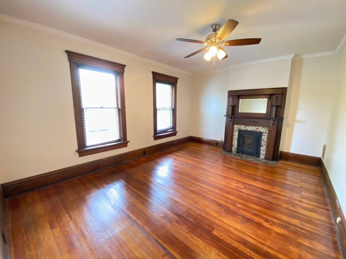Apartment for rent at 1045 Hunter Ave, Columbus, OH 43201