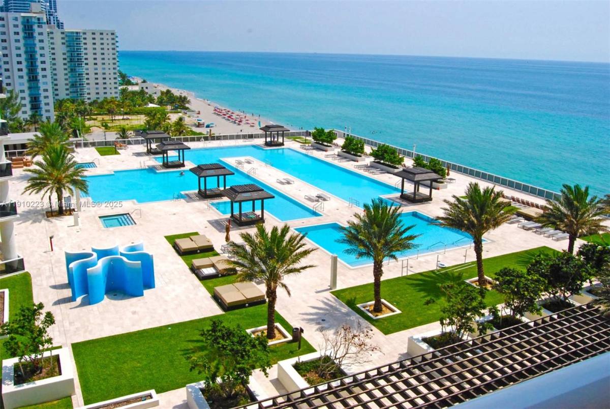 Apartment for rent at 1830 S Ocean Dr #3605, Hallandale, FL 33009