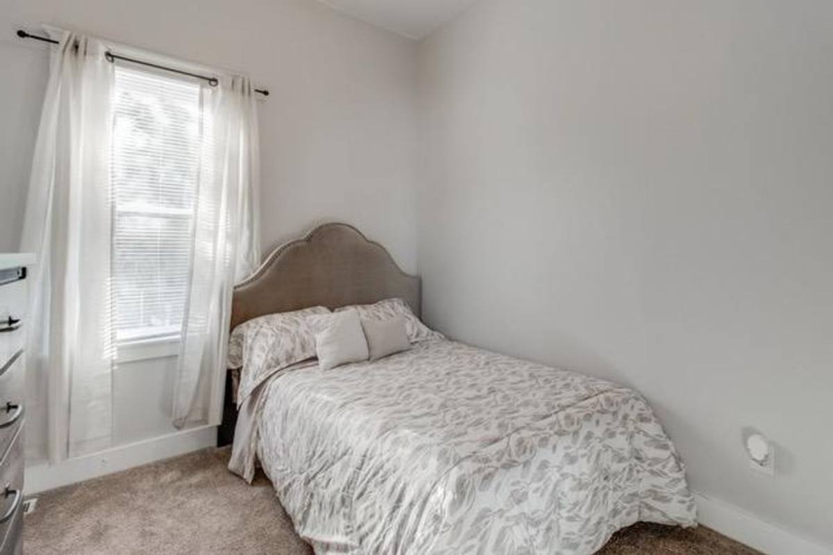 Apartment for rent at 1113 Olympia Ave, Columbia, SC 29201