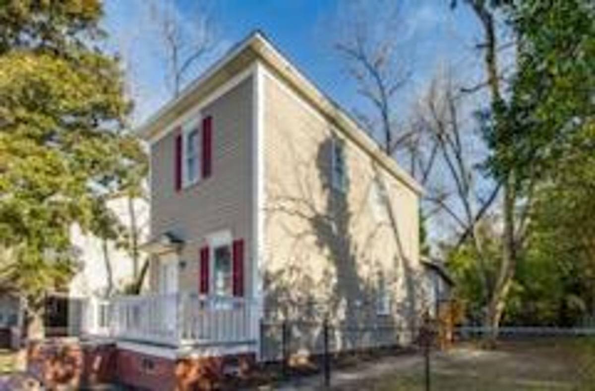 Apartment for rent at 1113 Olympia Ave, Columbia, SC 29201