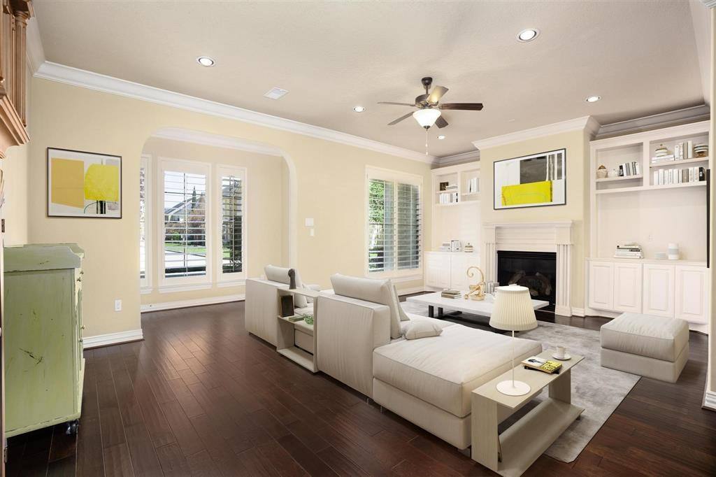 Apartment for rent at 2050 Palm Forest Lane, Houston, TX 77077