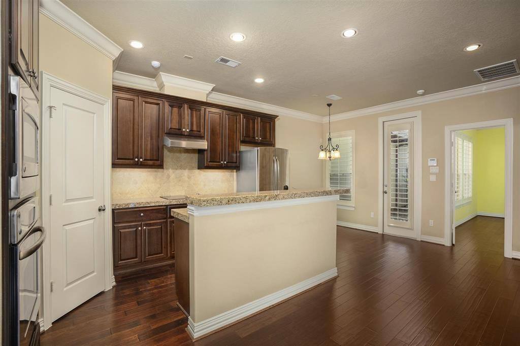 Apartment for rent at 2050 Palm Forest Lane, Houston, TX 77077