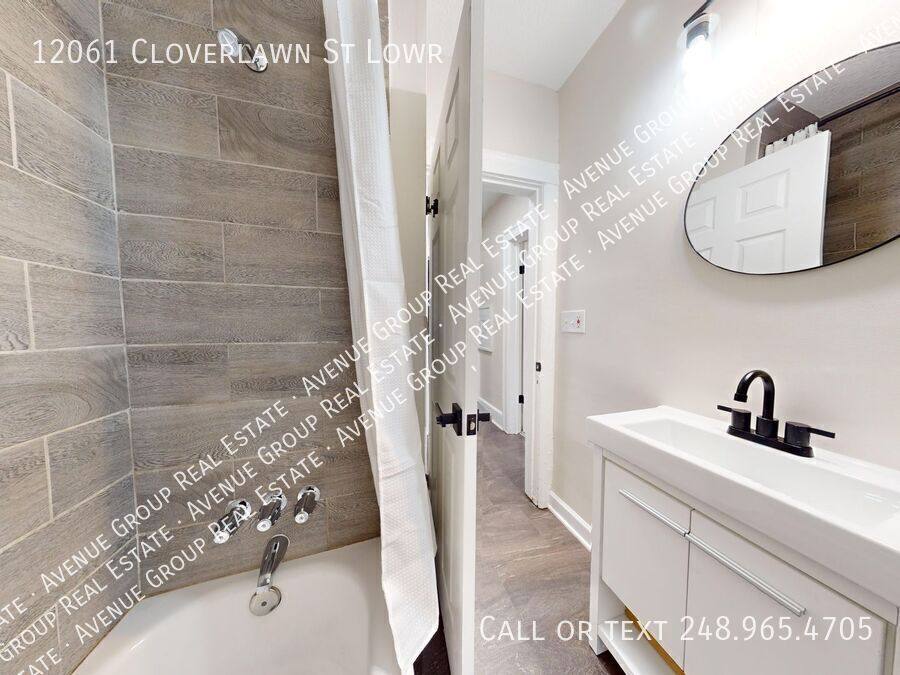 Apartment for rent at 12061 Cloverlawn St Lowr, Detroit, MI 48204