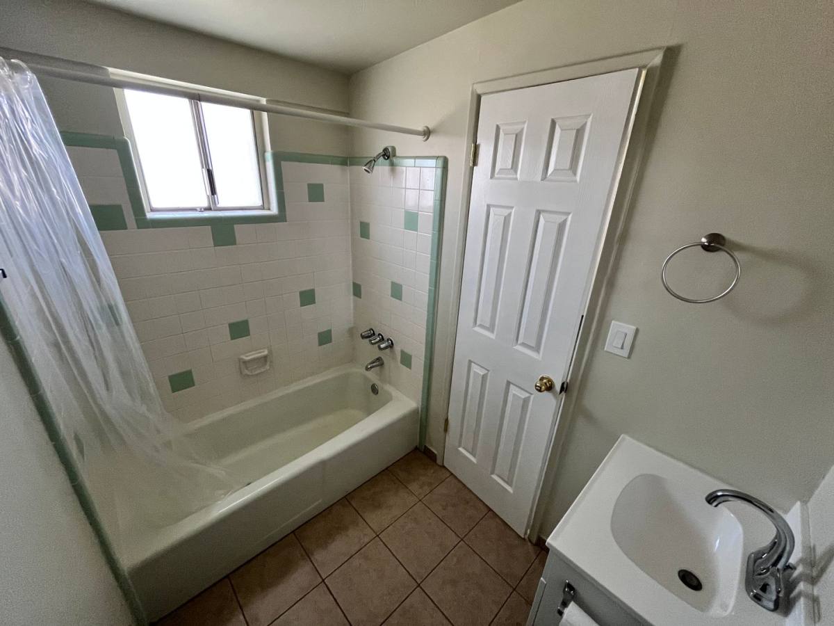 Apartment for rent at 730 E Limberlost Dr, Tucson, AZ 85719