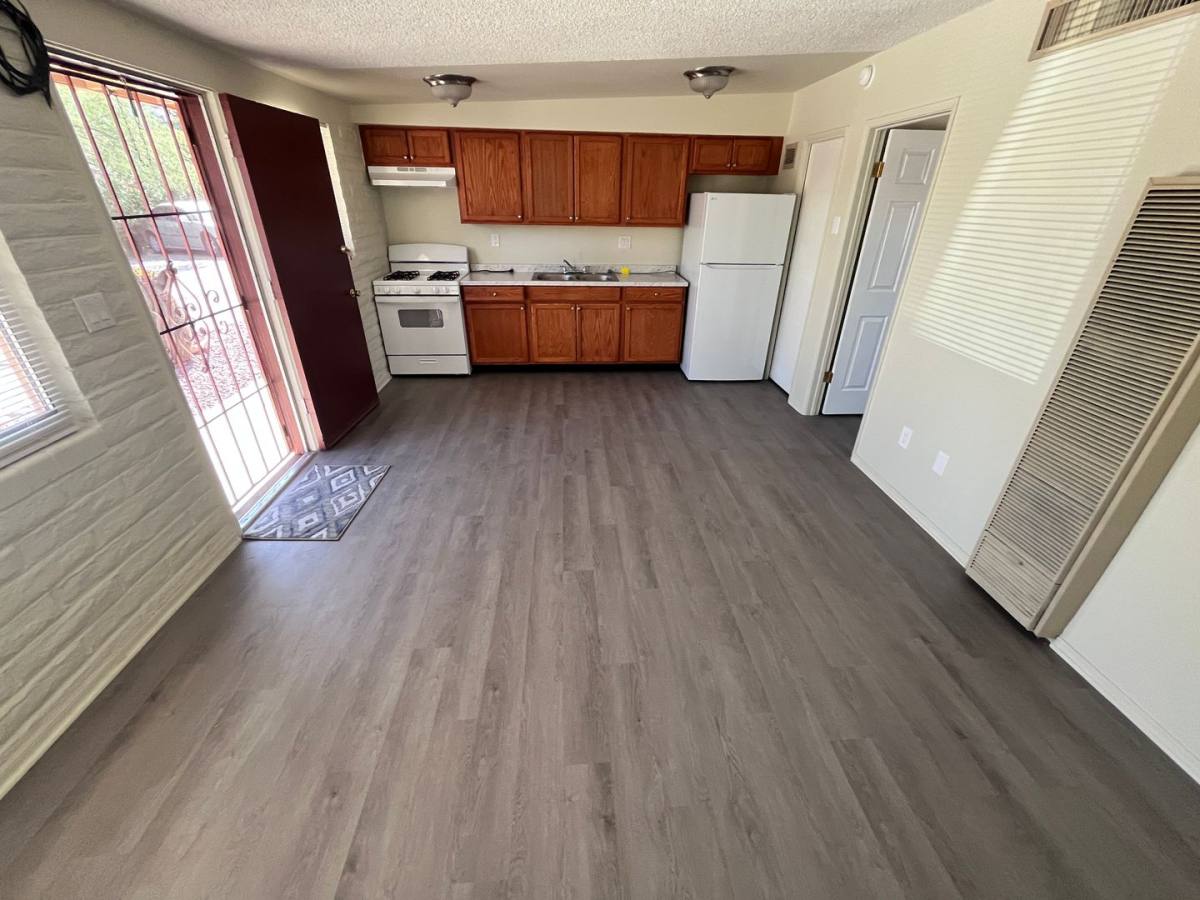Apartment for rent at 730 E Limberlost Dr, Tucson, AZ 85719