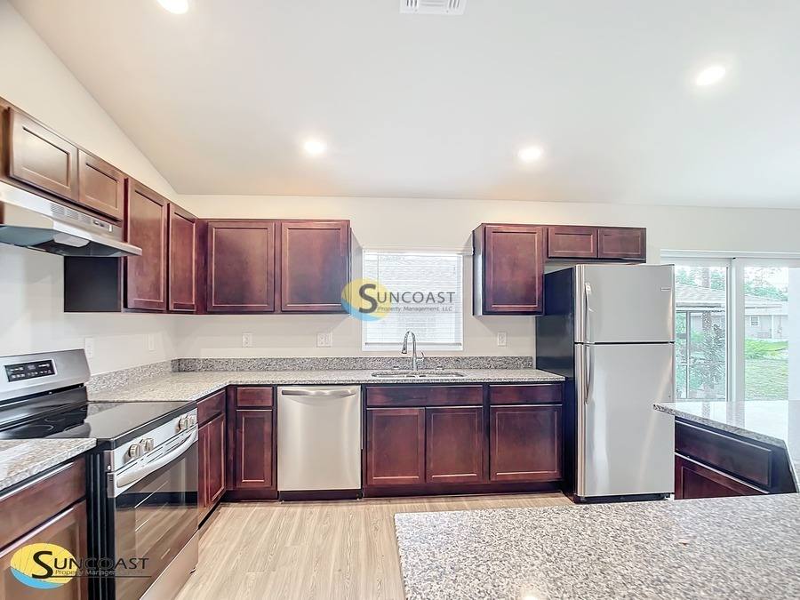 House for rent at 1631 SW 160th Place, Ocala, FL 34473