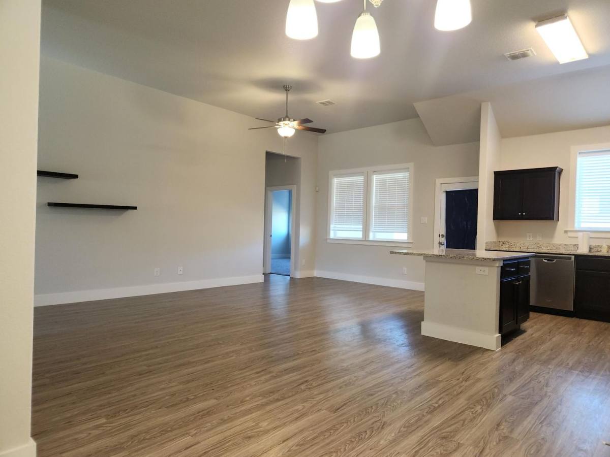 House for rent at 303 Winston Dr, Fredericksburg, TX 78624