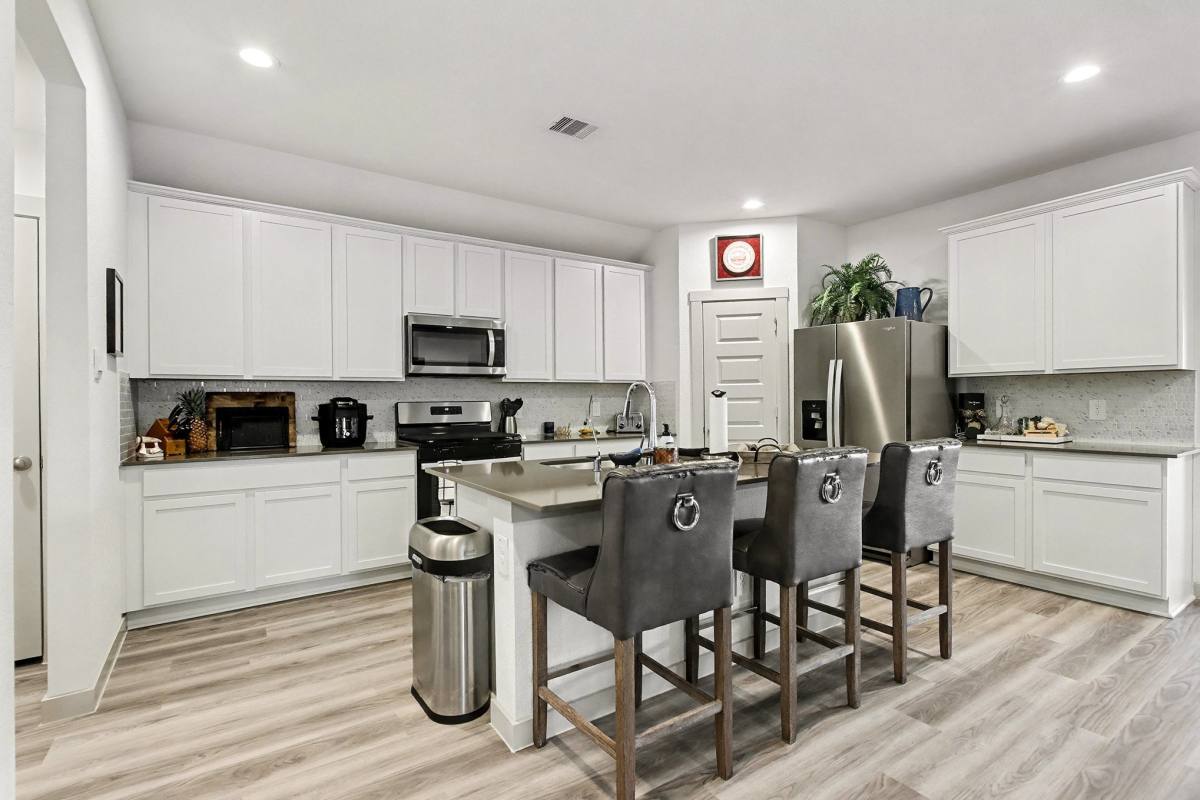 Apartment for rent at 3839 Hordley Terrace Trail, Fulshear, TX 77441