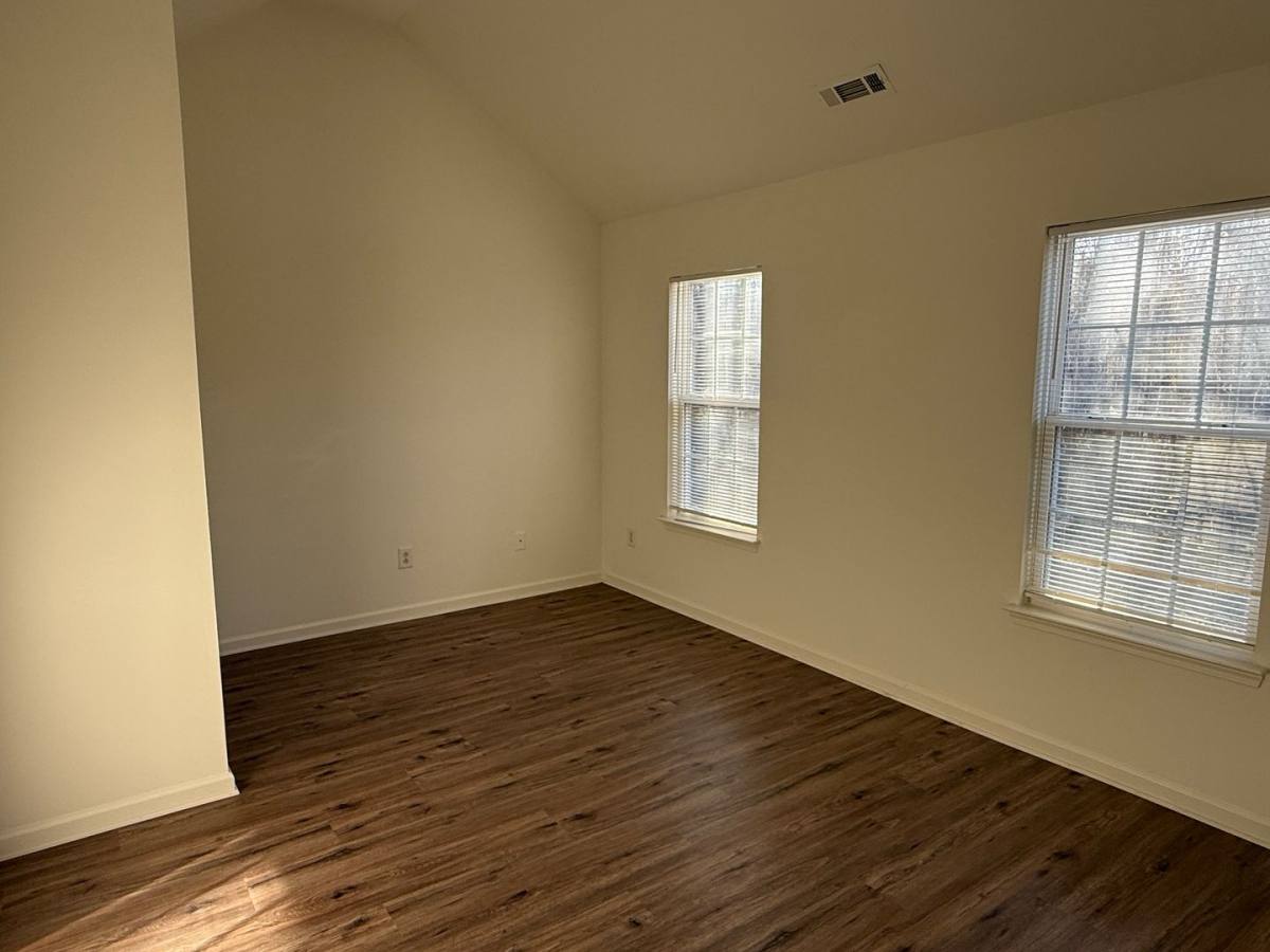 House for rent at 6319 Elliott Dr, Charlotte, NC 28216
