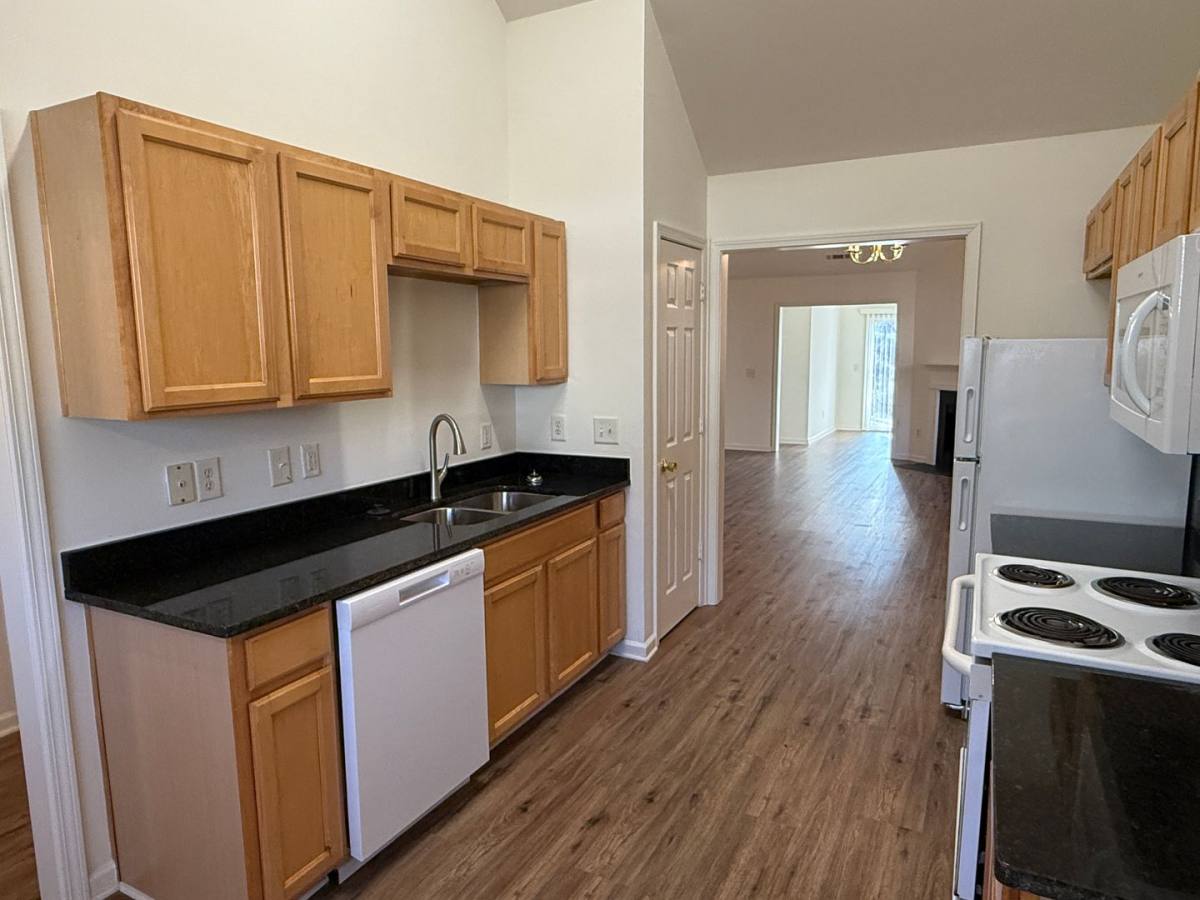 House for rent at 6319 Elliott Dr, Charlotte, NC 28216