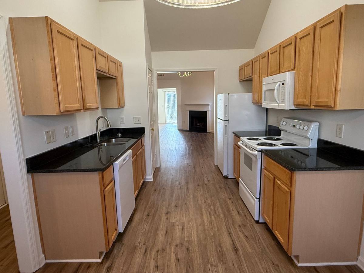 House for rent at 6319 Elliott Dr, Charlotte, NC 28216