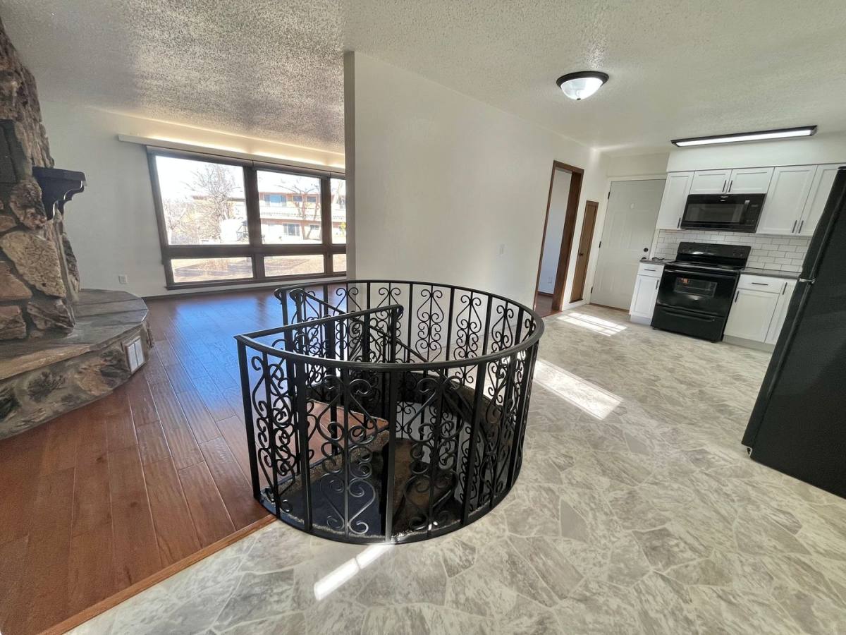 House for rent at 1304 W 5th St, Sioux Falls, SD 57104