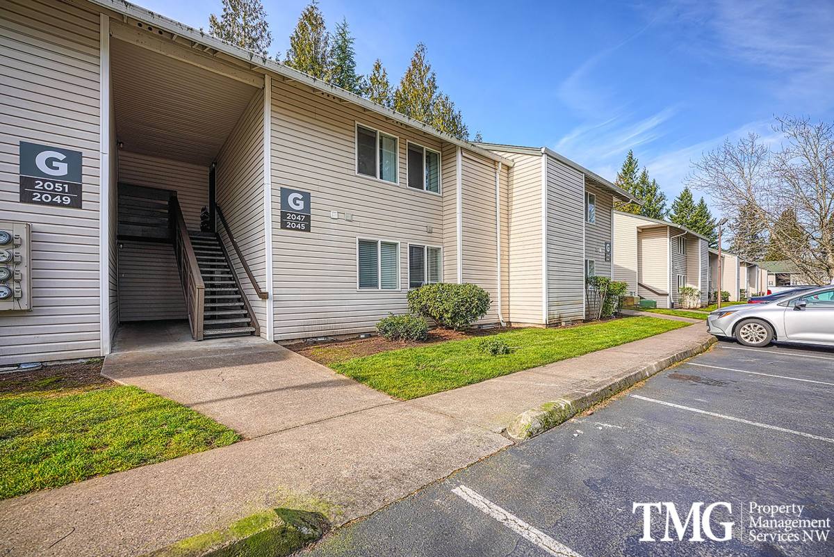 Apartment for rent at 2079 SW 257th Dr, Troutdale, OR 97060
