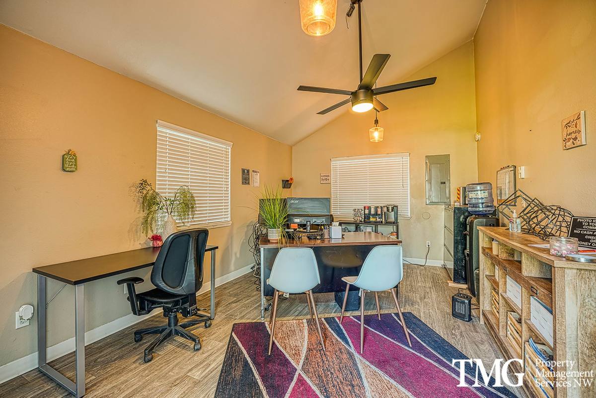 Apartment for rent at 2079 SW 257th Dr, Troutdale, OR 97060