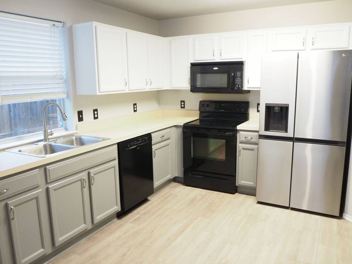 House for rent at 511 Lone Star Park Lane, Ponder, TX 76259