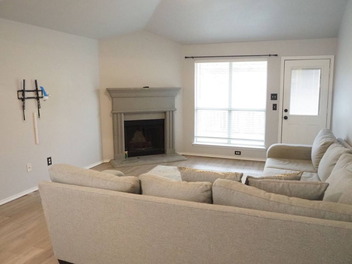 House for rent at 511 Lone Star Park Lane, Ponder, TX 76259