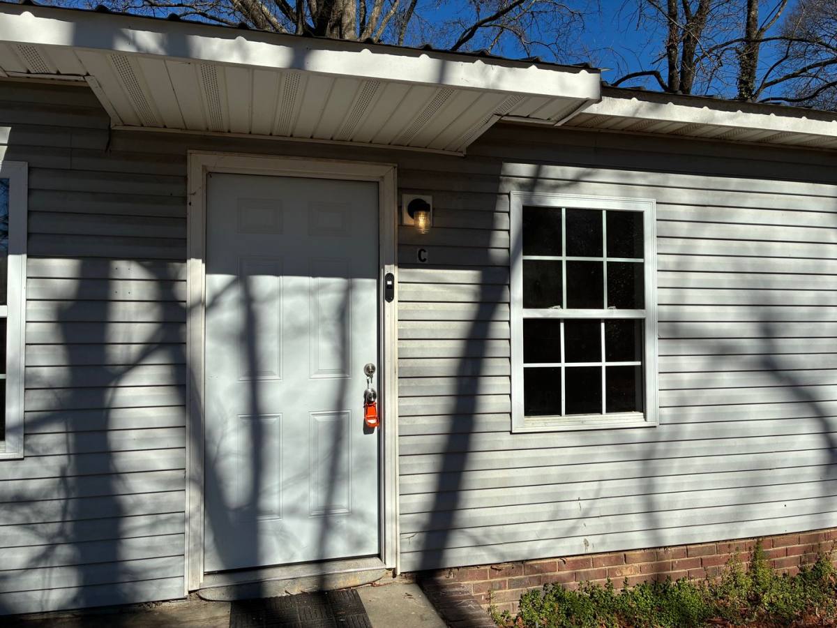 Apartment for rent at 1415 Memorial Park Rd, Lancaster, SC 29720