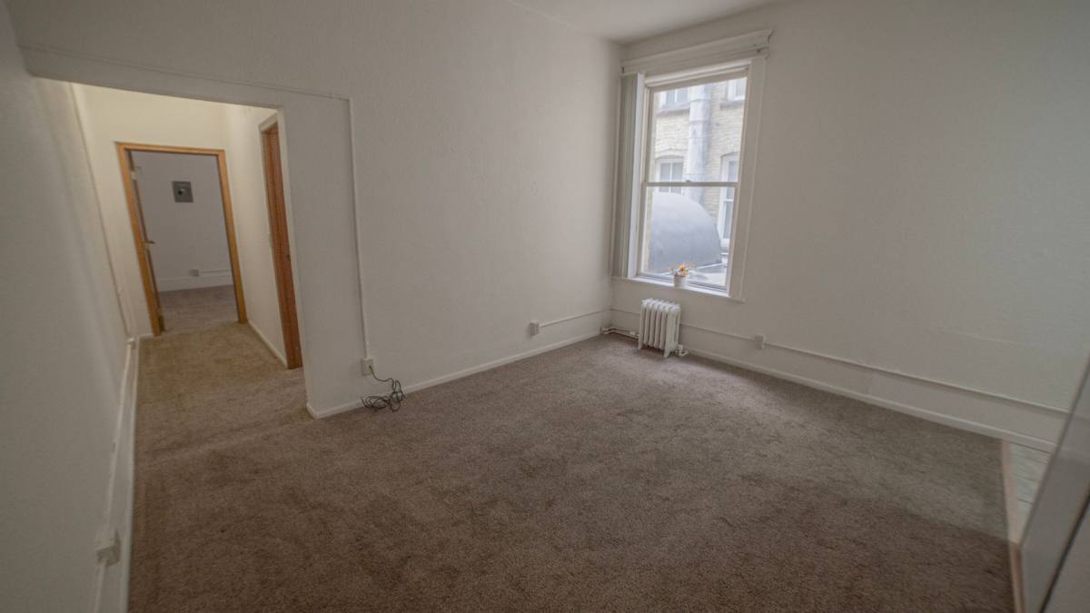 Apartment for rent at 26 Robert St N, Fargo, ND 58102