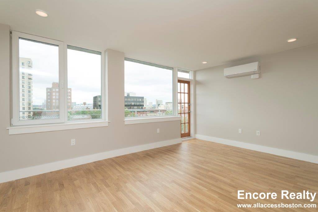 Apartment for rent at 334 Harvard St #N13, Cambridge, MA 02139