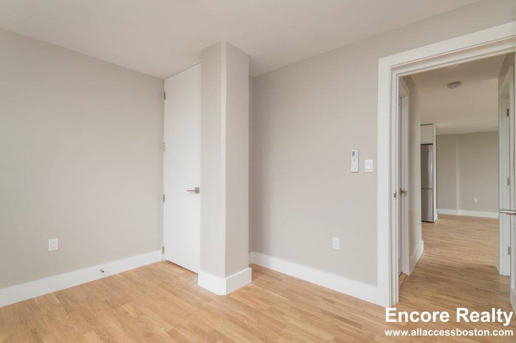 Apartment for rent at 334 Harvard St #N13, Cambridge, MA 02139