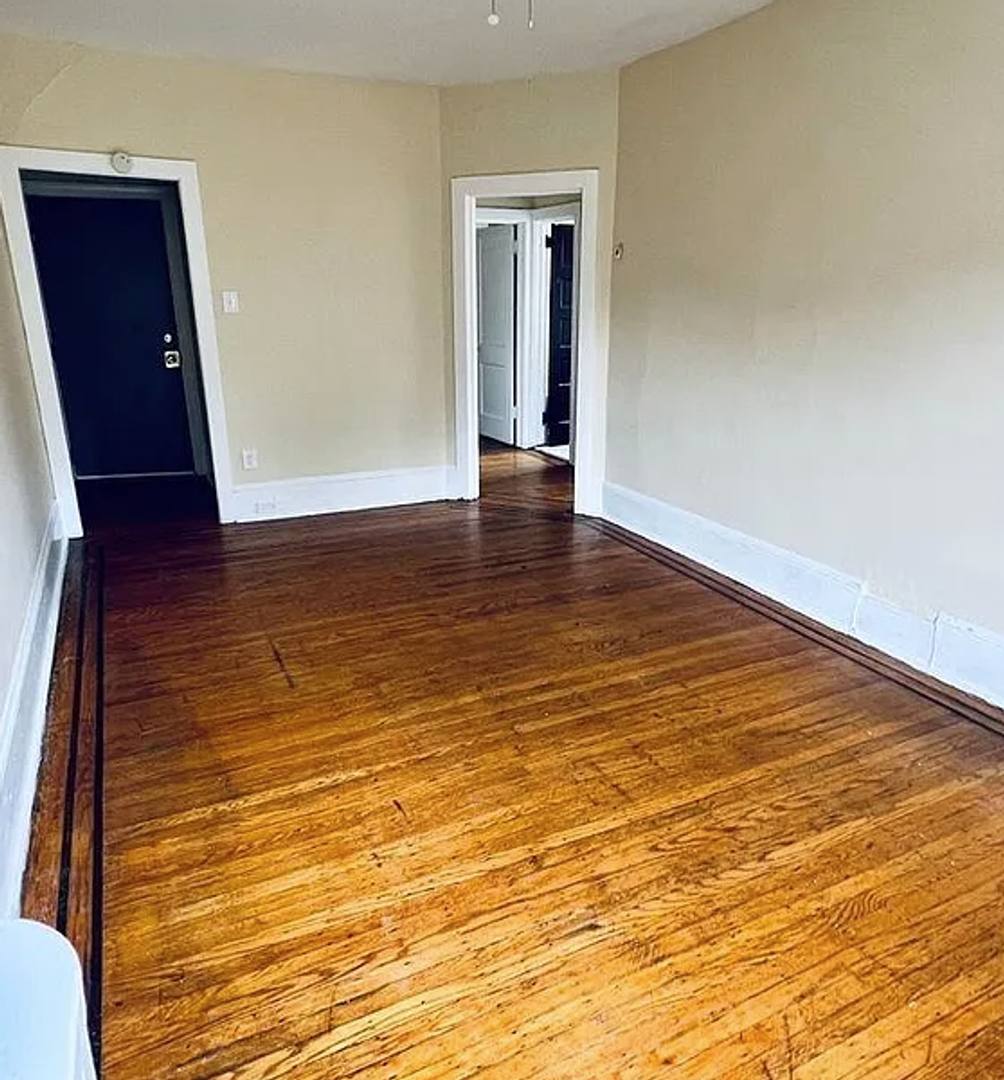 Apartment for rent at 808-930 N 63rd St, Philadelphia, PA 19151
