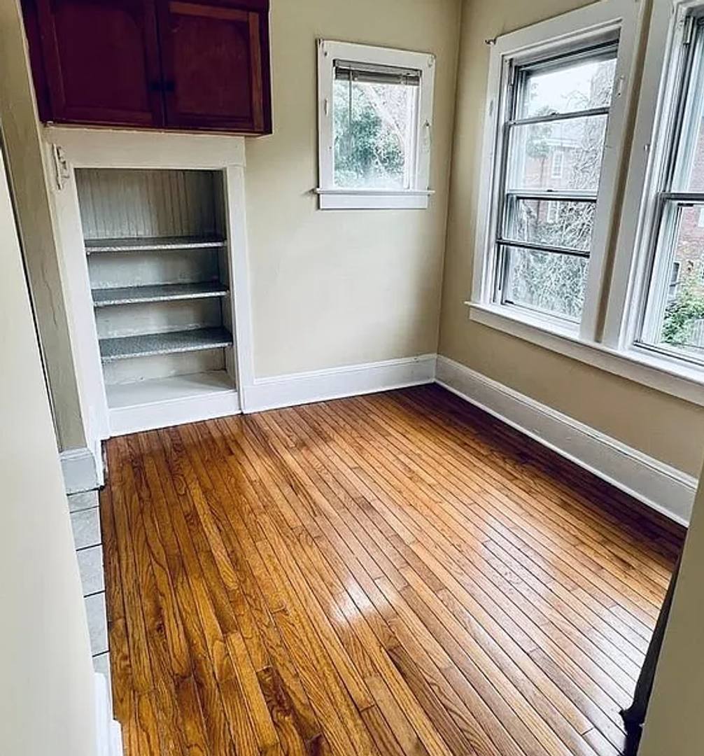Apartment for rent at 808-930 N 63rd St, Philadelphia, PA 19151