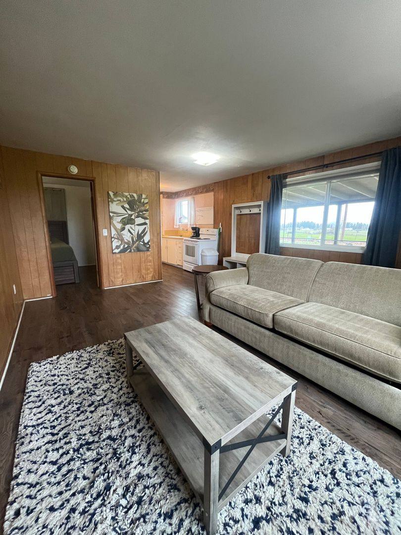 House for rent at 34228 Christmas Tree, Creswell, OR 97426